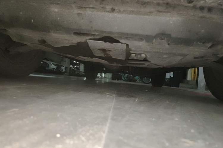 Used Wey VV5 2021 1.5T Two-Wheel Drive Smart Pioneer Chassis Front