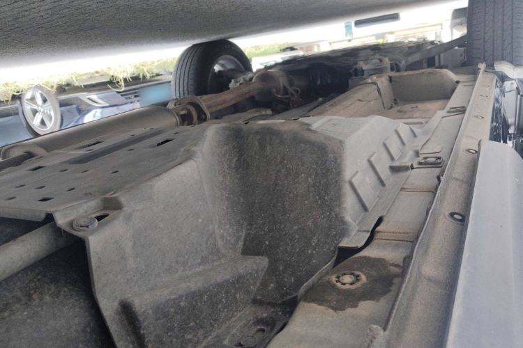 Used Wey VV5 2021 1.5T Two-Wheel Drive Smart Pioneer Chassis Rear Left