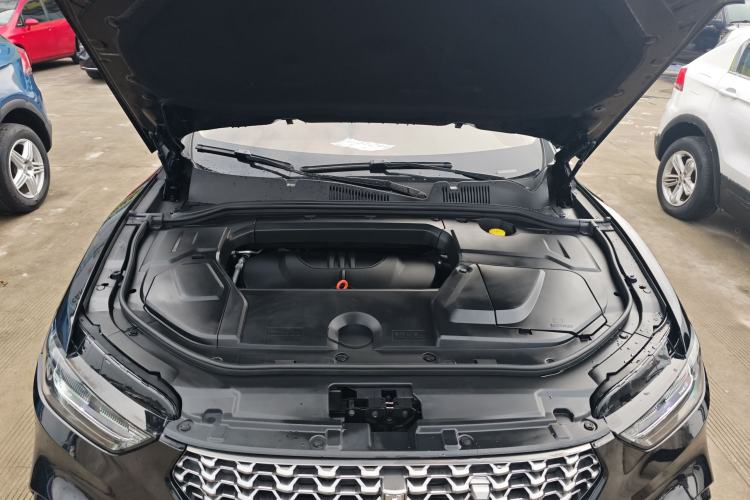 Used Wey VV5 2021 1.5T Two-Wheel Drive Color Pioneer Engine Bay