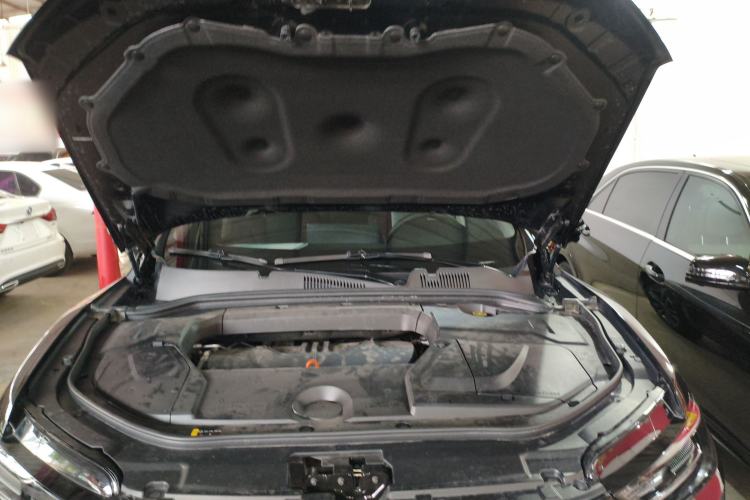 Used Wey VV5 2021 1.5T Two-Wheel Drive Color Pioneer Engine Bay