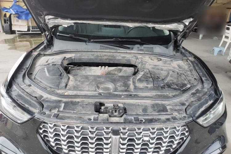 Used Wey VV5 2021 1.5T Two-Wheel Drive Color Pioneer Engine Bay