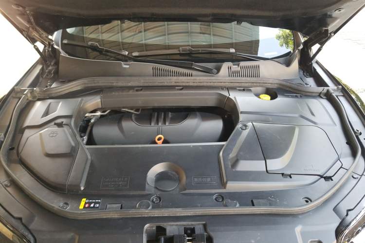 Used Wey VV5 2021 1.5T Two-Wheel Drive Smart Pioneer Engine Bay