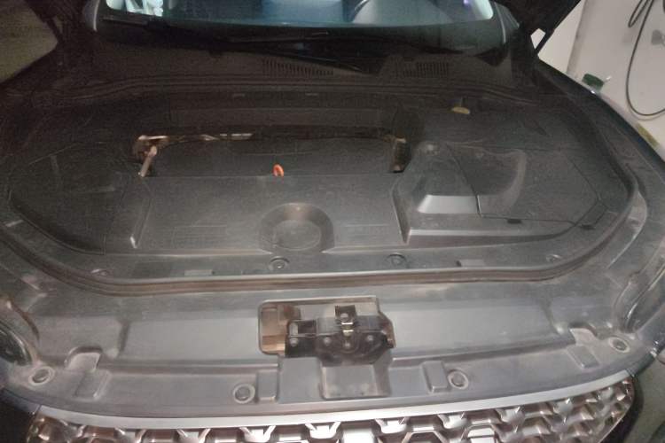 Used Wey VV5 2021 1.5T Two-Wheel Drive Smart Pioneer Engine Bay
