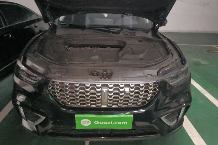 Used Wey VV5 2021 1.5T Two-Wheel Drive Color Pioneer Engine Bay