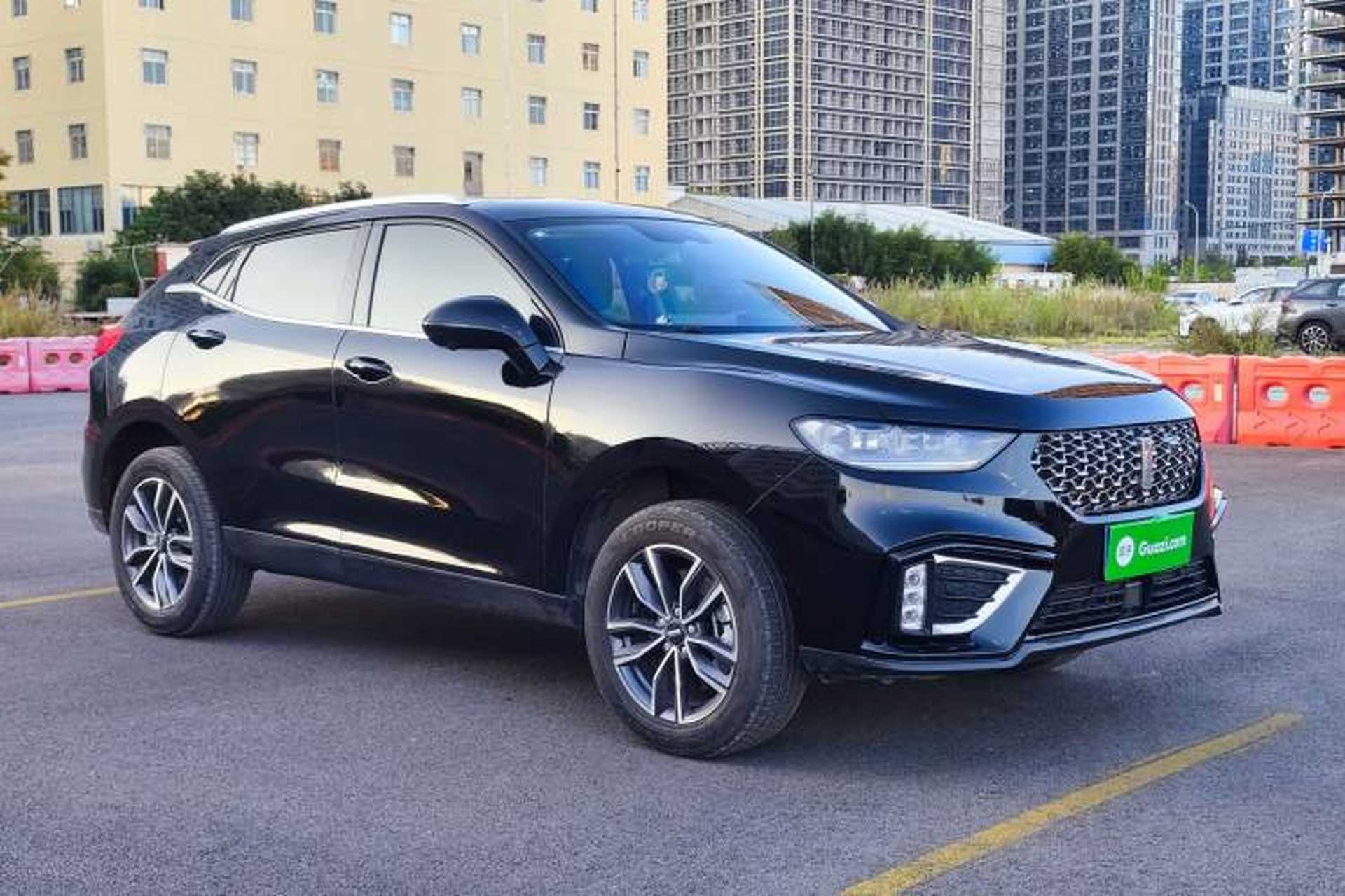 Used Wey VV5 2021 1.5T Two-Wheel Drive Smart Pioneer Exterior 2