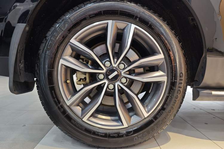 Used Wey VV5 2021 1.5T Two-Wheel Drive Smart Pioneer Exterior 2