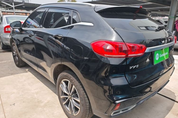 Used Wey VV5 2021 1.5T Two-Wheel Drive Color Pioneer Exterior 2