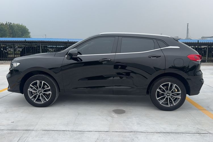 Used Wey VV5 2021 1.5T Two-Wheel Drive Color Pioneer Exterior 5