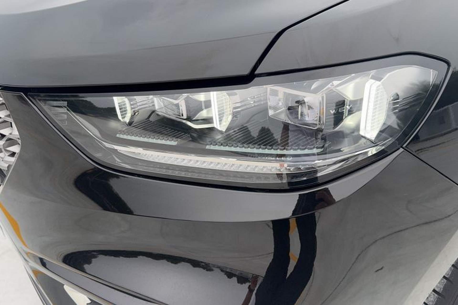 Used Wey VV5 2021 1.5T Two-Wheel Drive Color Pioneer Exterior 6