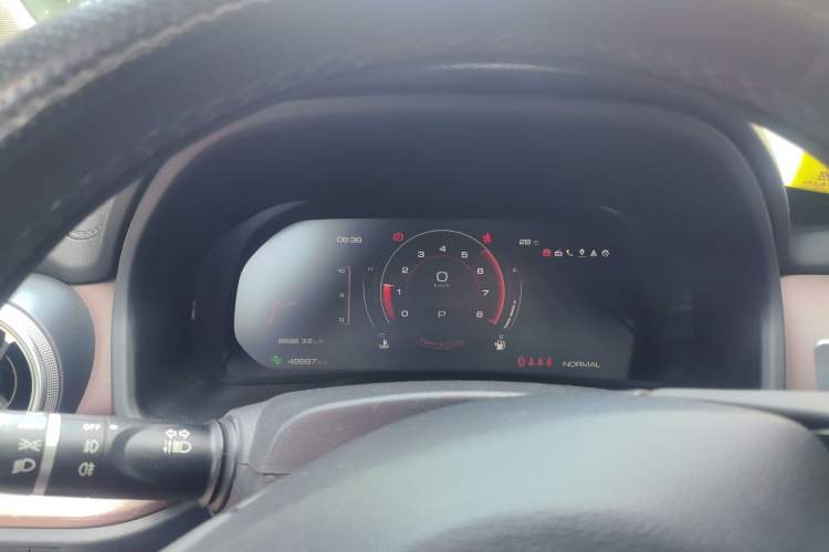 Used Wey VV5 2021 1.5T Two-Wheel Drive Smart Pioneer Instrument Cluster