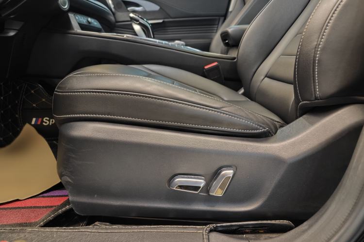 Used Wey VV5 2021 1.5T Two-Wheel Drive Smart Pioneer Interior 12