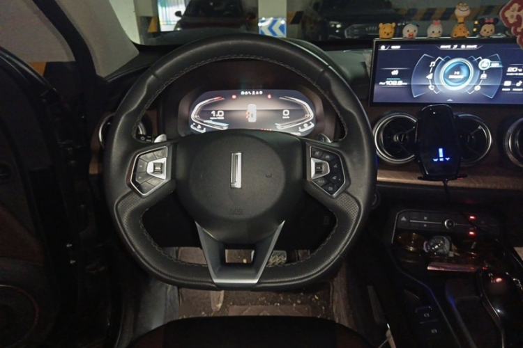 Used Wey VV5 2021 1.5T Two-Wheel Drive Smart Pioneer Interior 3