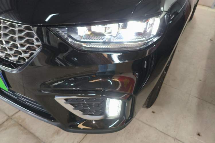 Used Wey VV5 2021 1.5T Two-Wheel Drive Color Pioneer Left Front Headlight