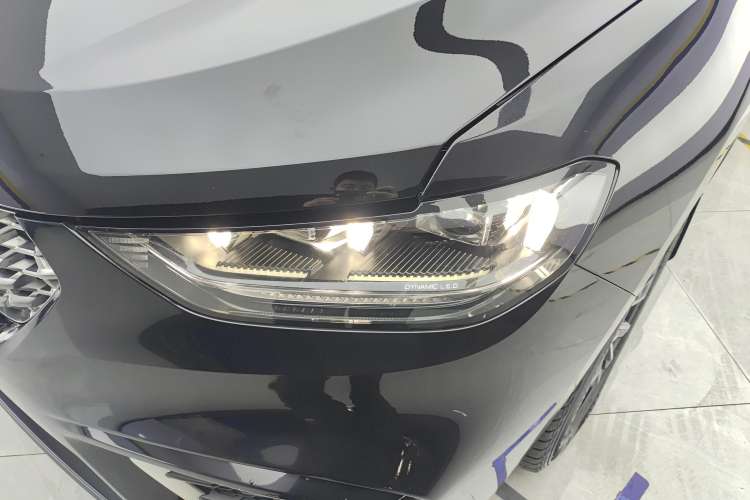 Used Wey VV5 2021 1.5T Two-Wheel Drive Smart Pioneer Left Front Headlight
