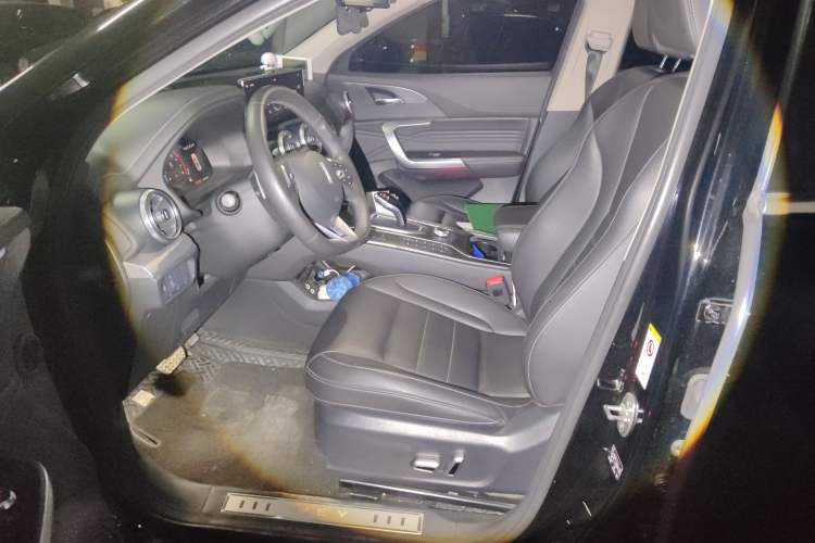 Used Wey VV5 2021 1.5T Two-Wheel Drive Smart Pioneer Left Front Seat