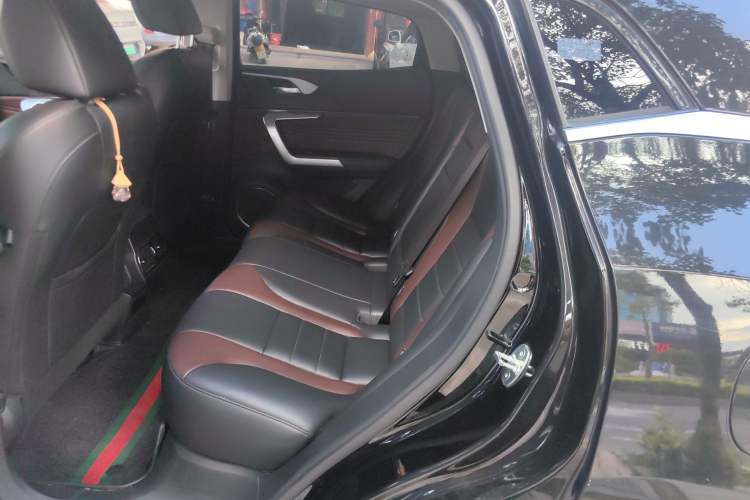 Used Wey VV5 2021 1.5T Two-Wheel Drive Smart Pioneer Left Rear Seat