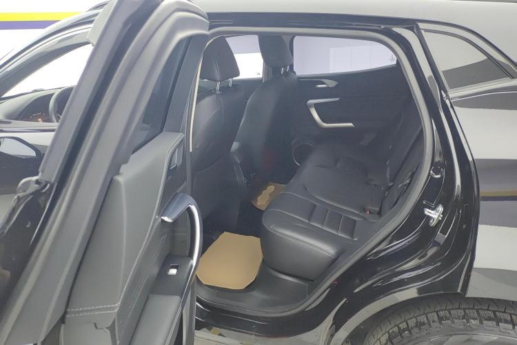 Used Wey VV5 2021 1.5T Two-Wheel Drive Smart Pioneer Left Rear Seat