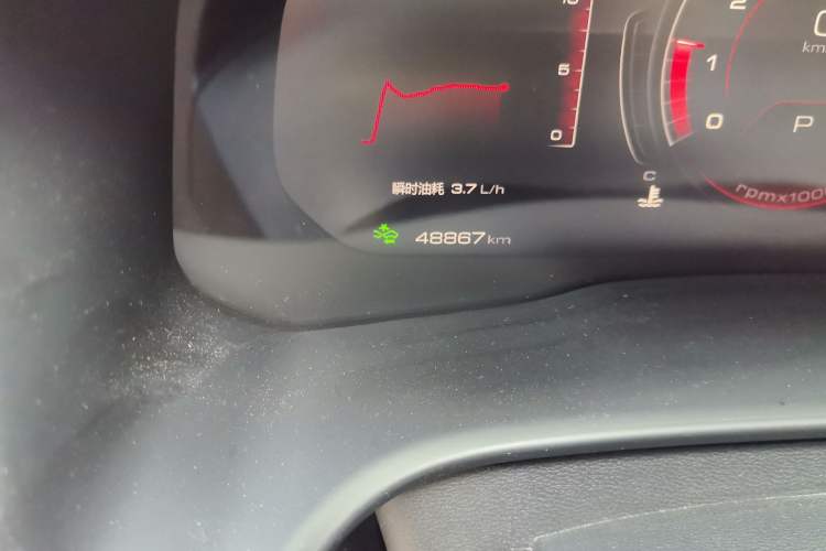 Used Wey VV5 2021 1.5T Two-Wheel Drive Smart Pioneer Odometer Close Up