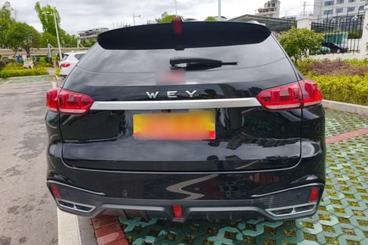 Used Wey VV5 2021 1.5T Two-Wheel Drive Color Pioneer Rear