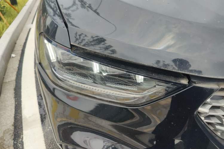 Used Wey VV5 2021 1.5T Two-Wheel Drive Smart Pioneer Right Front Headlight