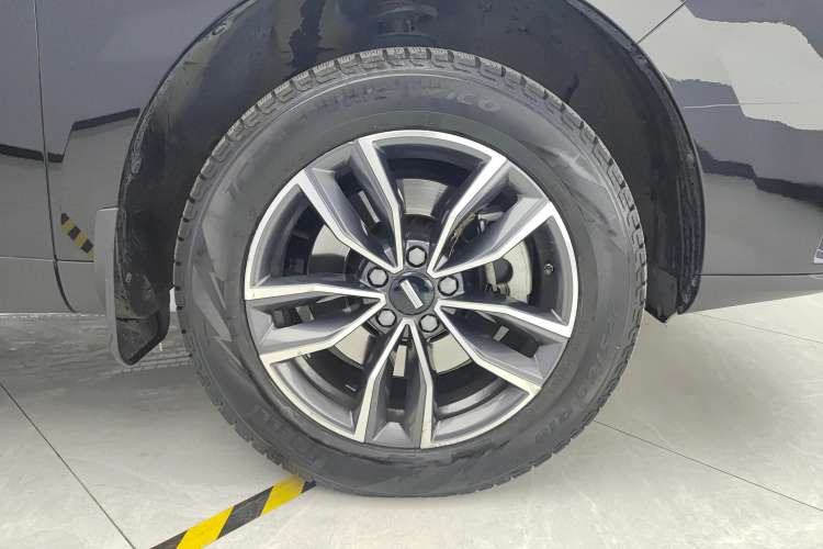Used Wey VV5 2021 1.5T Two-Wheel Drive Smart Pioneer Right Front Wheel Hub