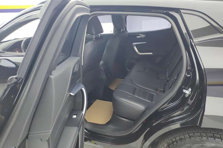 Used Wey VV5 2021 1.5T Two-Wheel Drive Smart Pioneer Right Rear Seat