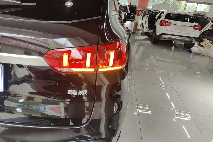 Used Wey VV5 2021 1.5T Two-Wheel Drive Smart Pioneer Right Rear Taillight