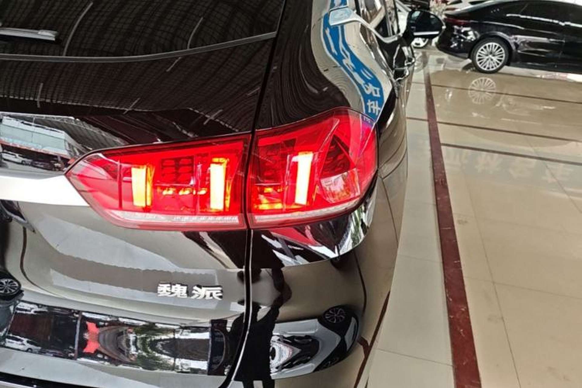 Used Wey VV5 2021 1.5T Two-Wheel Drive Color Pioneer Right Rear Taillight