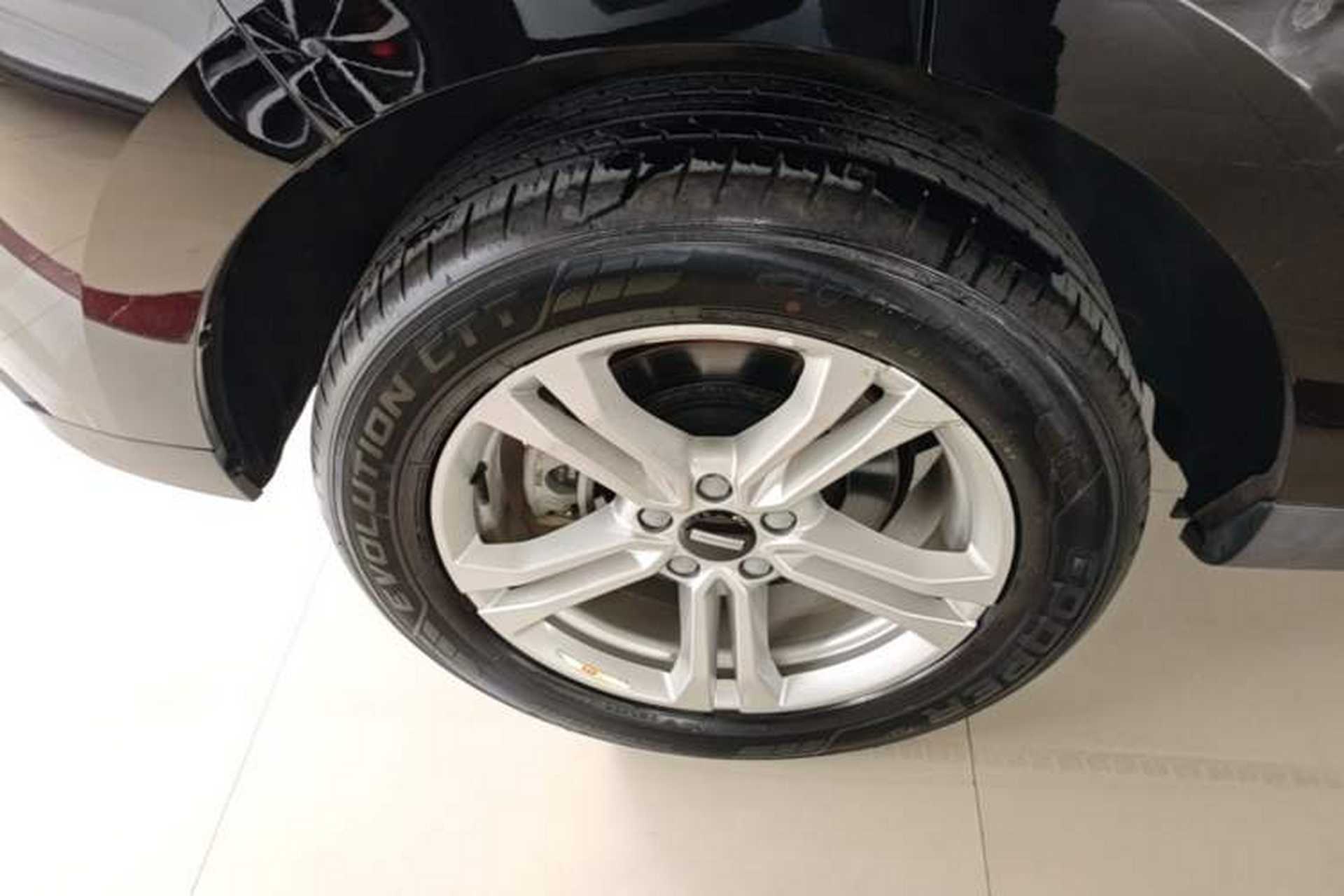Used Wey VV5 2021 1.5T Two-Wheel Drive Color Pioneer Right Rear Wheel Hub