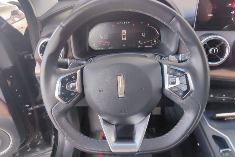 Used Wey VV5 2021 1.5T Two-Wheel Drive Smart Pioneer Steering Wheel