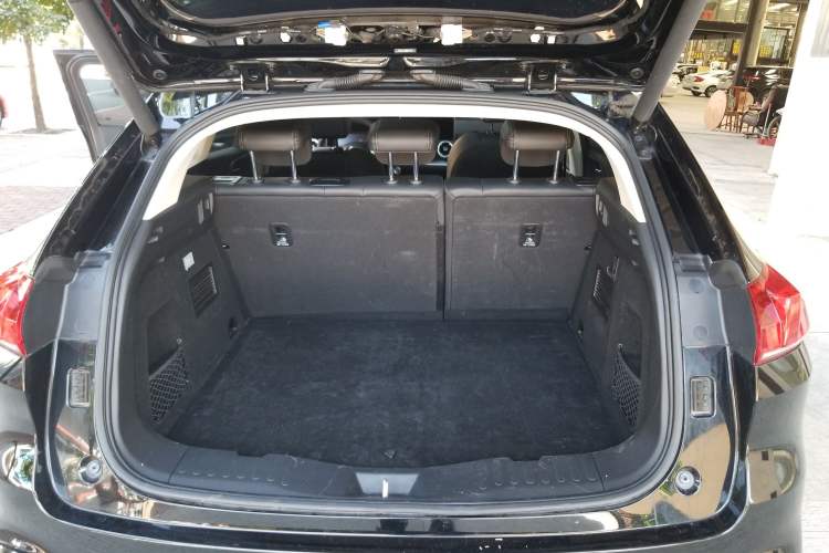 Used Wey VV5 2021 1.5T Two-Wheel Drive Smart Pioneer Trunk