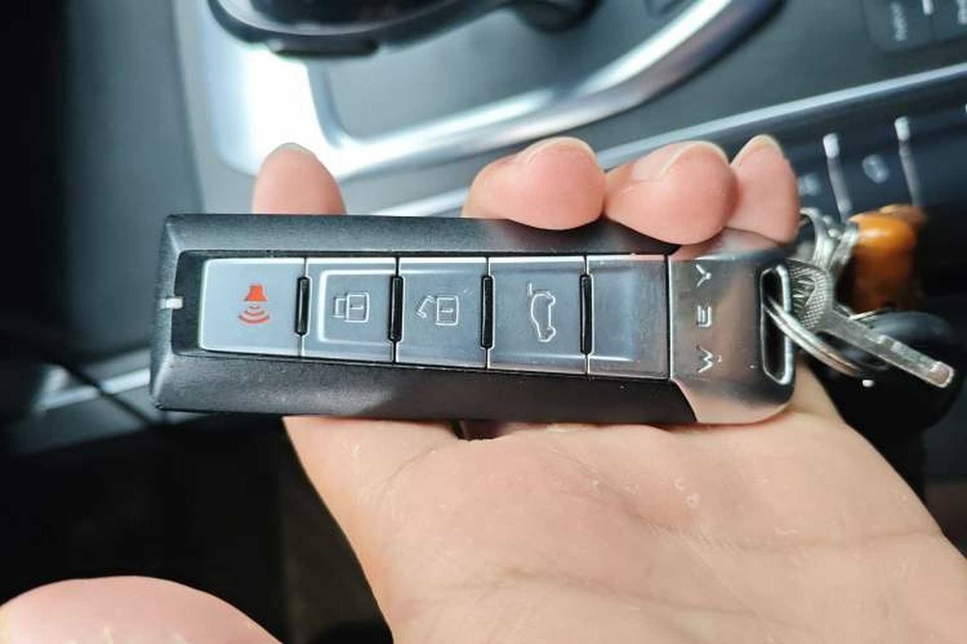 Used Wey VV5 2021 1.5T Two-Wheel Drive Smart Pioneer Vehicle Key