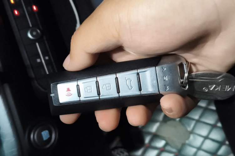 Used Wey VV5 2021 1.5T Two-Wheel Drive Smart Pioneer Vehicle Key