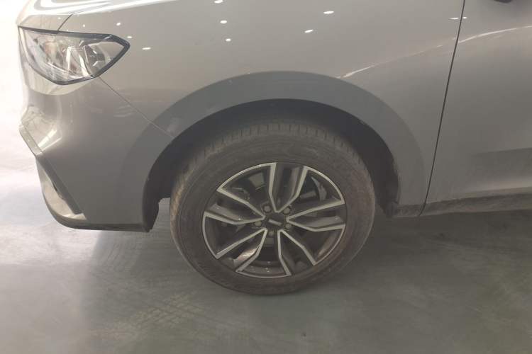 Used Wey VV5 2021 1.5T Two-Wheel Drive Smart Pioneer Exterior 4