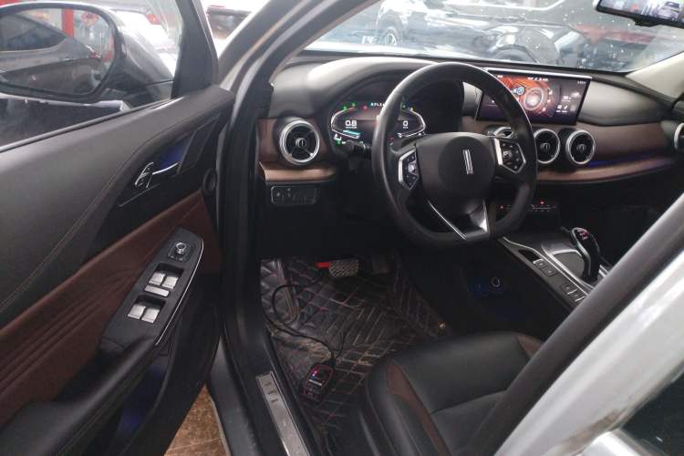 Used Wey VV5 2021 1.5T Two-Wheel Drive Smart Pioneer Interior 3