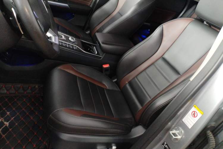 Used Wey VV5 2021 1.5T Two-Wheel Drive Smart Pioneer Left Front Seat