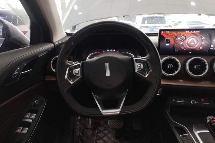 Used Wey VV5 2021 1.5T Two-Wheel Drive Smart Pioneer Steering Wheel