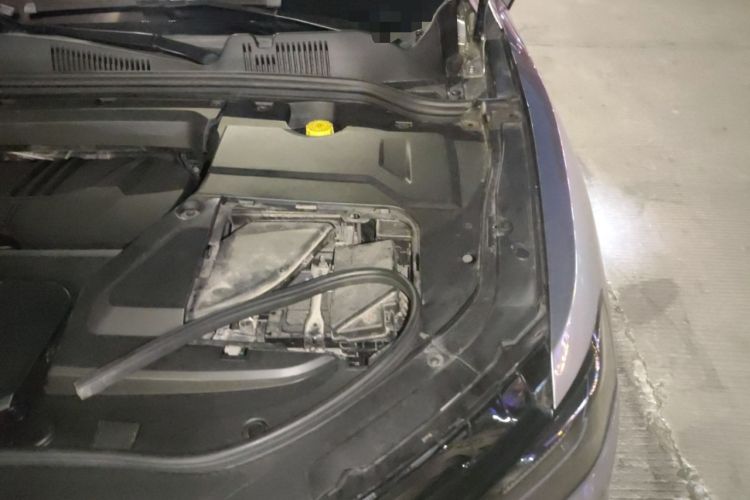 Used Wey VV5 2021 1.5T Two-Wheel Drive Smart Pioneer Engine Bay Left