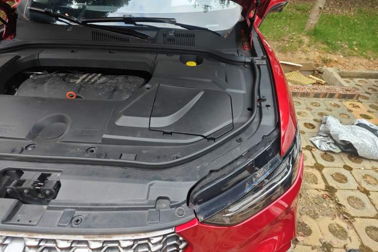 Used Wey VV5 2021 1.5T Two-Wheel Drive Smart Pioneer Engine Bay Left
