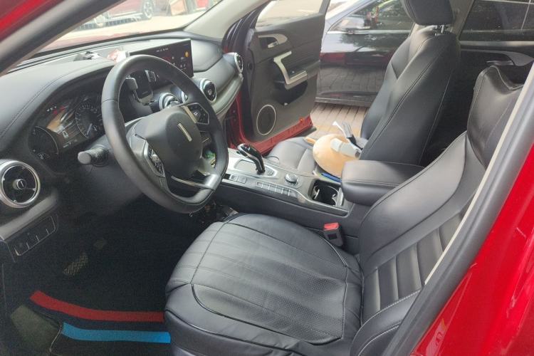 Used Wey VV5 2021 1.5T Two-Wheel Drive Color Pioneer Left Front Seat