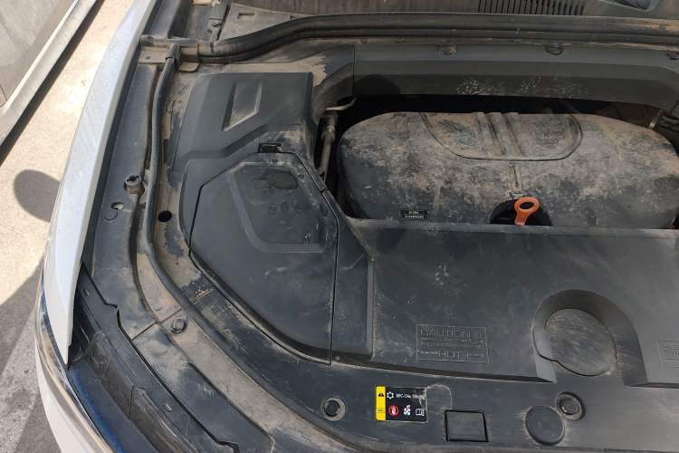 Used Wey VV5 2021 1.5T Two-Wheel Drive Smart Pioneer Engine Bay Right