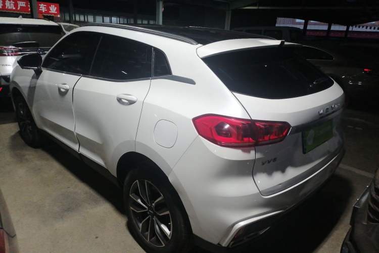 Used Wey VV5 2021 1.5T Two-Wheel Drive Color Pioneer Exterior 3