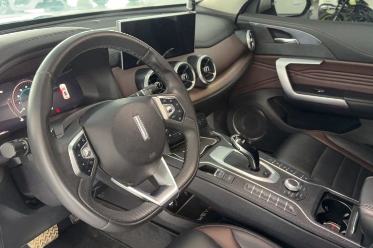 Used Wey VV5 2021 1.5T Two-Wheel Drive Smart Pioneer Interior 2