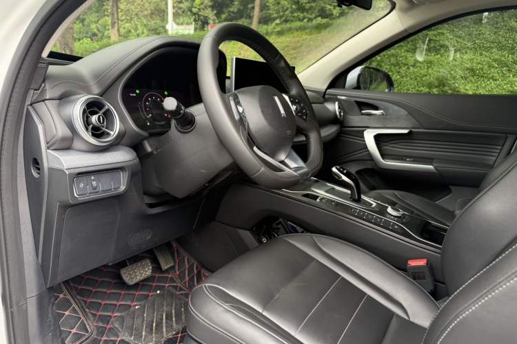Used Wey VV5 2021 1.5T Two-Wheel Drive Smart Pioneer Interior 5