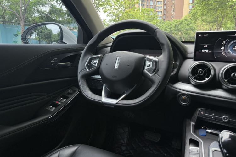Used Wey VV5 2021 1.5T Two-Wheel Drive Smart Pioneer Interior 6
