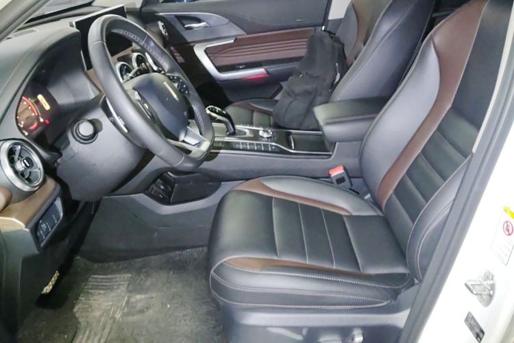 Used Wey VV5 2021 1.5T Two-Wheel Drive Smart Pioneer Left Front Seat