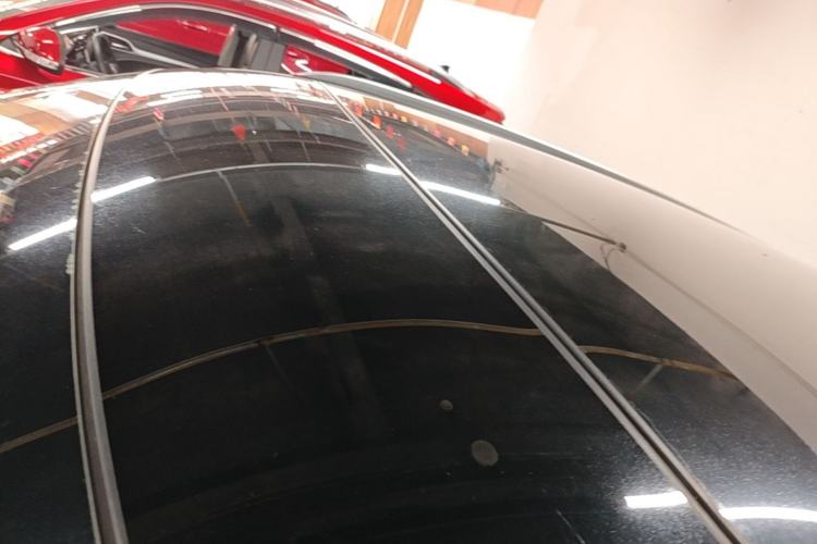 Used Wey VV5 2021 1.5T Two-Wheel Drive Color Pioneer Roof