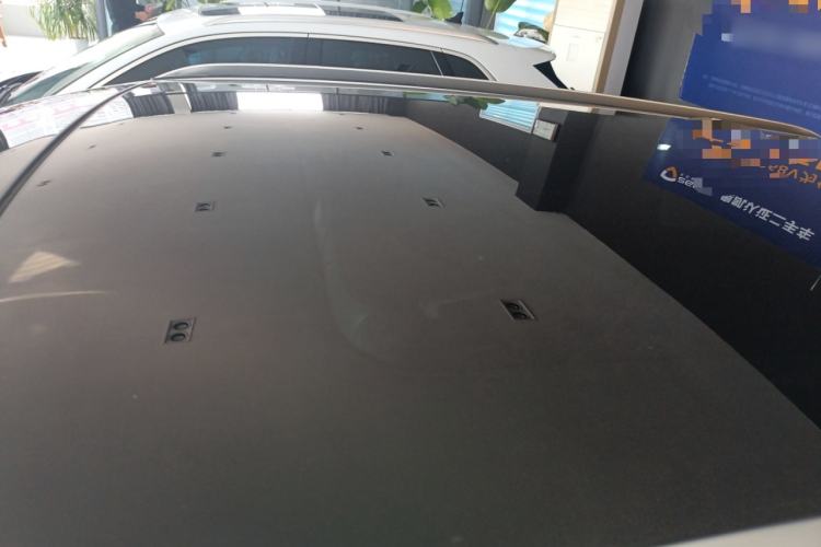 Used Wey VV5 2021 1.5T Two-Wheel Drive Color Pioneer Roof