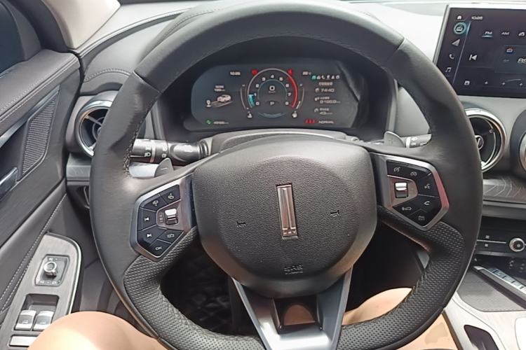 Used Wey VV5 2021 1.5T Two-Wheel Drive Smart Pioneer Steering Wheel