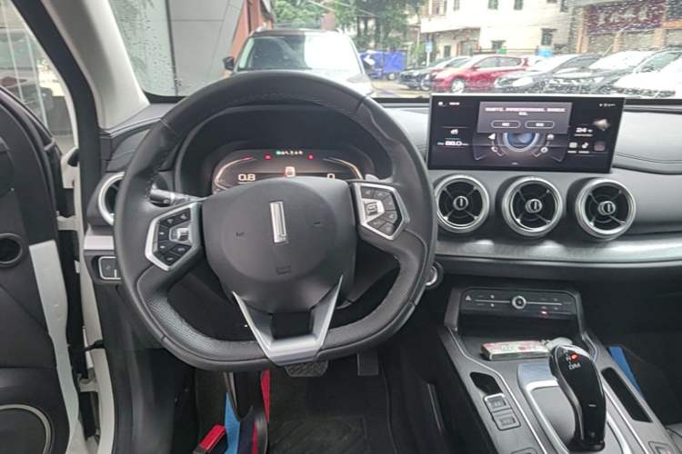 Used Wey VV5 2021 1.5T Two-Wheel Drive Smart Pioneer Steering Wheel